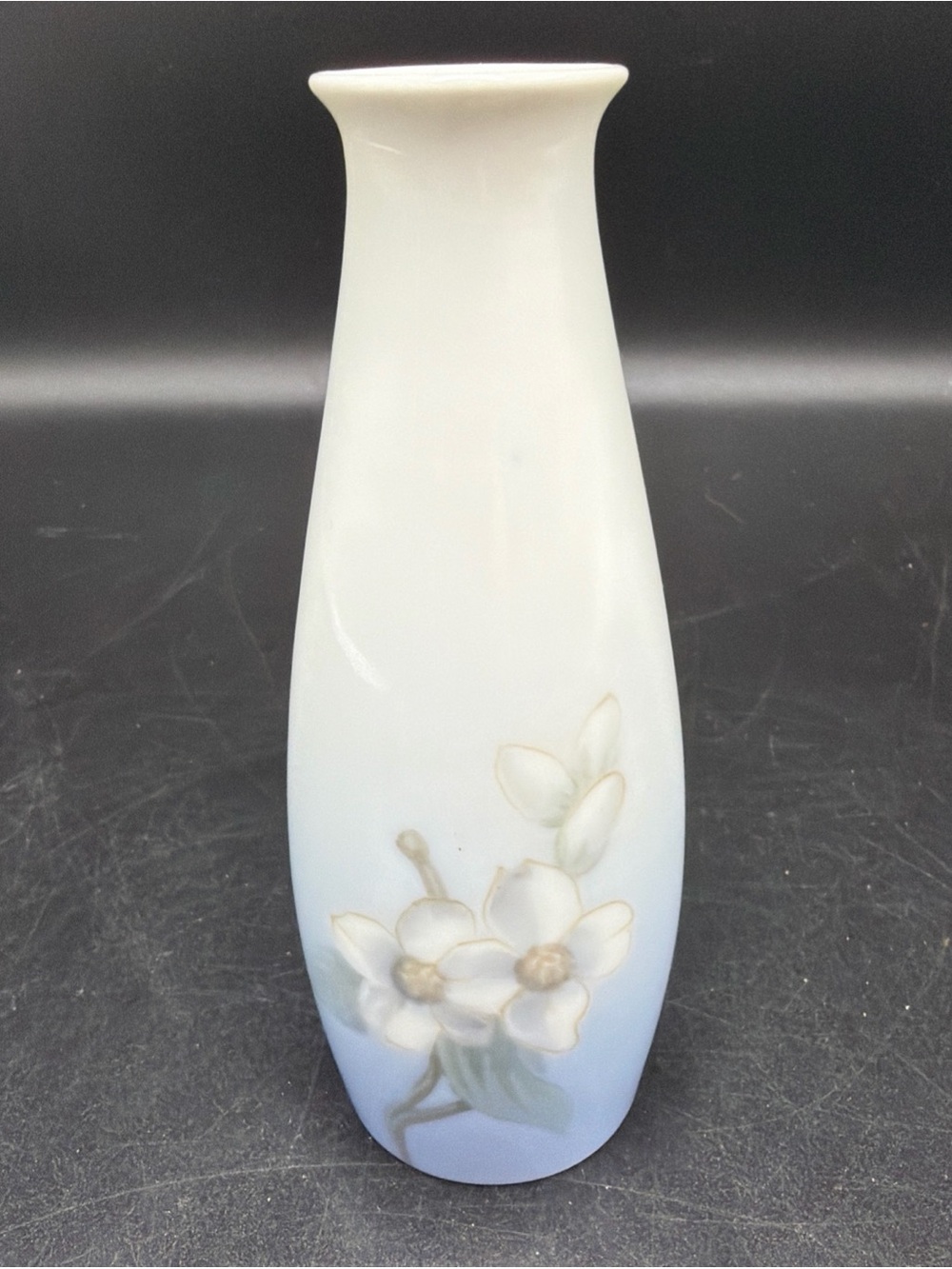 Bing & Grondahl B&G Two White Flowers 5.25" Vase Copenhagen Denmark # 8404 / 126